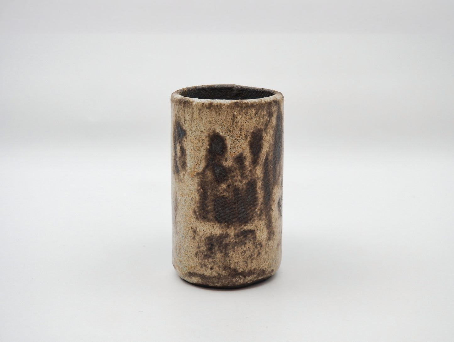 handmade esspresso cup raw aesthetics wabi sabi pottery brown minimal design pottery Rustic wabi sabi ceramic espresso cups in black, brown and beige tones

Handmade wabi sabi espresso cups organic ceramic tableware

Artisan rustic stoneware espresso cups minimalist Japanese wabi sabi style

Unique handcrafted espresso cups earthy black brown beige design

Wabi sabi aesthetic ceramic espresso cups rustic handmade tableware