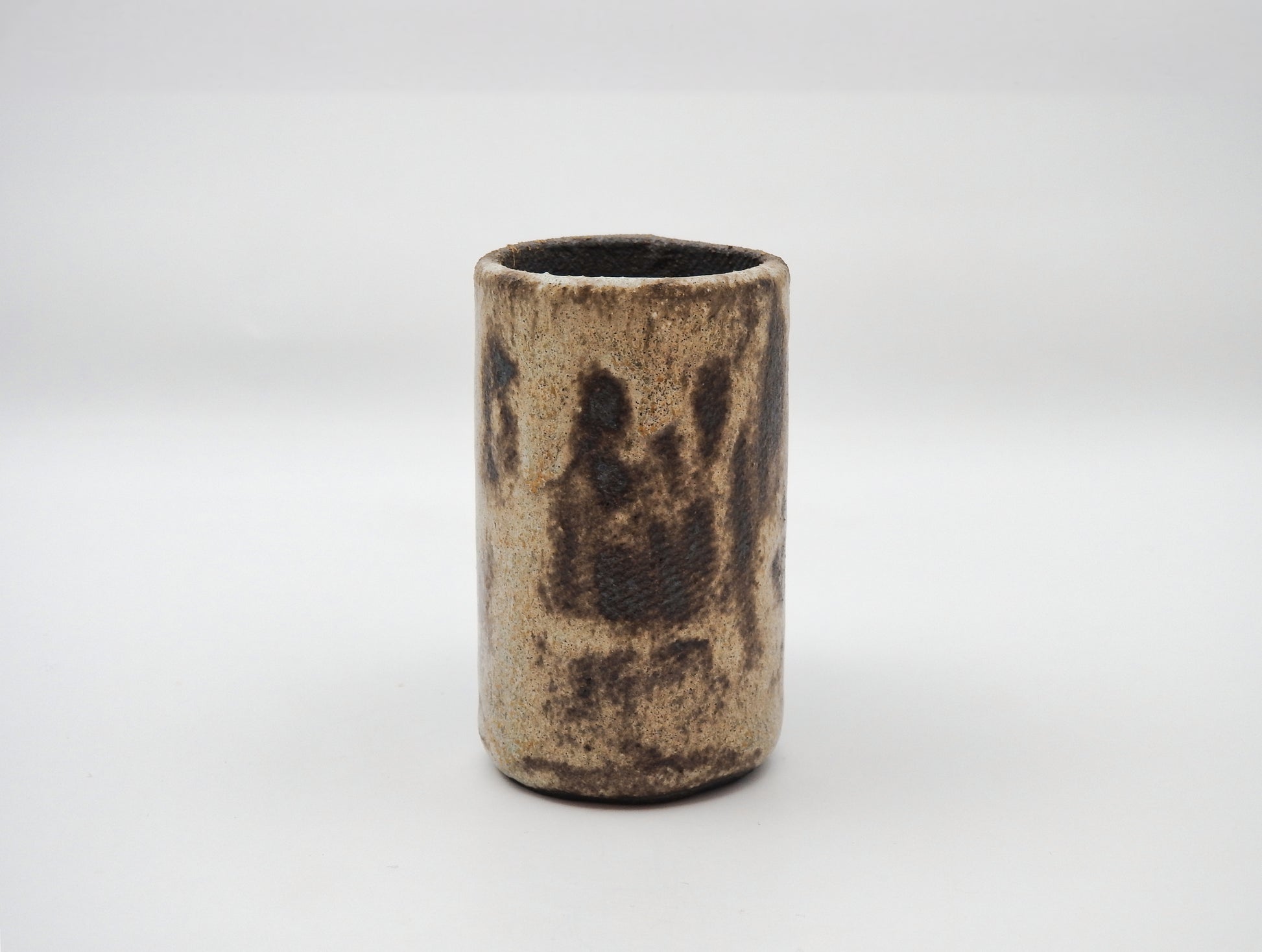 handmade esspresso cup raw aesthetics wabi sabi pottery brown minimal design pottery Rustic wabi sabi ceramic espresso cups in black, brown and beige tones

Handmade wabi sabi espresso cups organic ceramic tableware

Artisan rustic stoneware espresso cups minimalist Japanese wabi sabi style

Unique handcrafted espresso cups earthy black brown beige design

Wabi sabi aesthetic ceramic espresso cups rustic handmade tableware